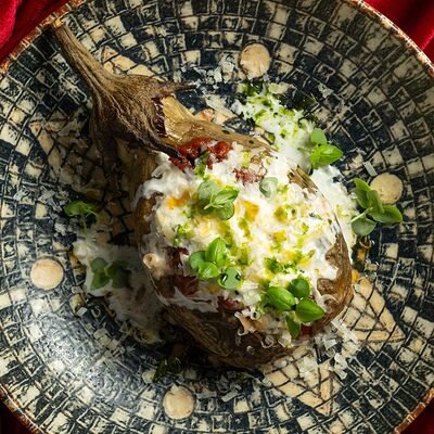 Баклажаны пармиджано в Giorgio Suluguni по цене 780 ₽