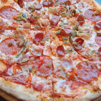 Мясная с халапеньо в Гастробар Феллини по цене 760 ₽