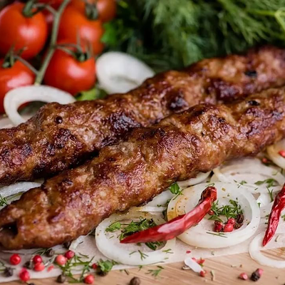 Люля-кебаб из говядины в Великолепный век по цене 500 ₽