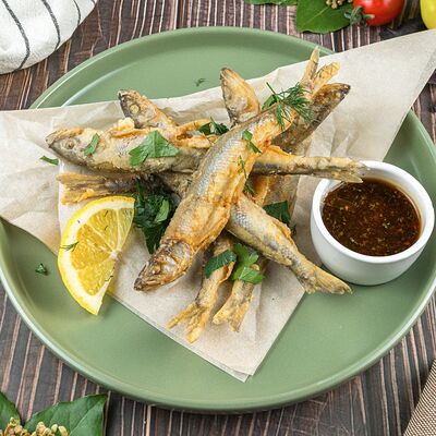 Корюшка дальневосточная в Солянка Крафт Бар по цене 932 ₽