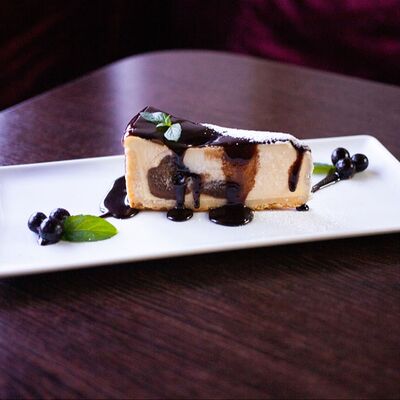 Чизкейк шоколадный в Chill Zone по цене 400 ₽