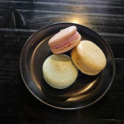 Макарунс в Любимые мгновения по цене 200 ₽