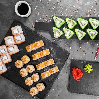 Сет Лососевый в Суши Пати по цене 2200 ₽
