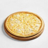 Сырная средняя в ПиццаФабрика