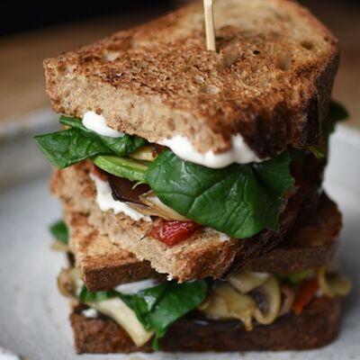 Сэндвич с баклажанами и тофув Без рецепта по цене 1160 ₽