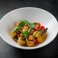 Салат с хрустящими шампиньонами в Шоти