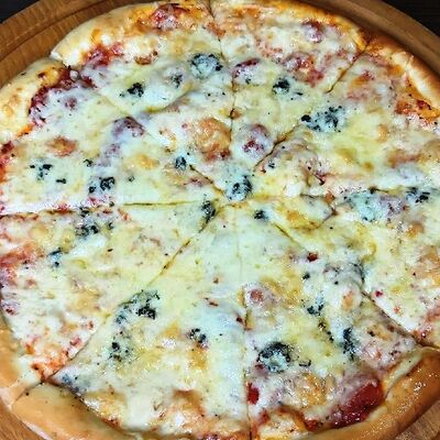 Пицца Четыре сыра в Wasabl по цене 810 ₽