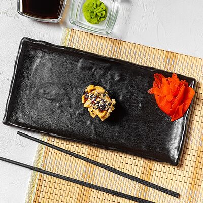 Гункан с угрем в Halal SushiRolls по цене 189 ₽