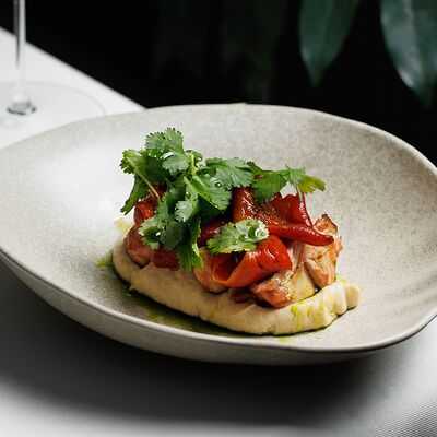 Цыпленок с хумусом в Марусовка по цене 890 ₽