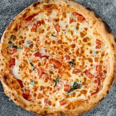 Пицца Маргарита в To Go Food по цене 449 ₽