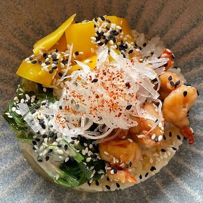 Поке с креветкой и манго в More More по цене 550