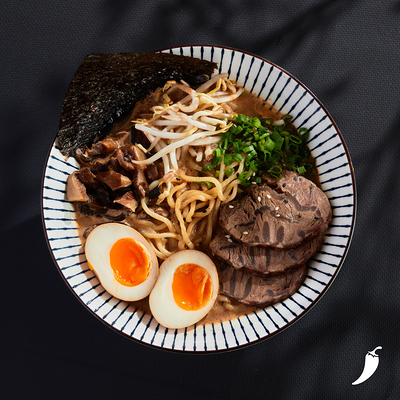 Карри рамэн с говядиной большой в ASIATIQ Ramen-Bar по цене 730 ₽