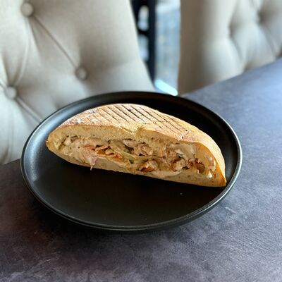 Шаурма в толстом лаваше в Chili по цене 290 ₽