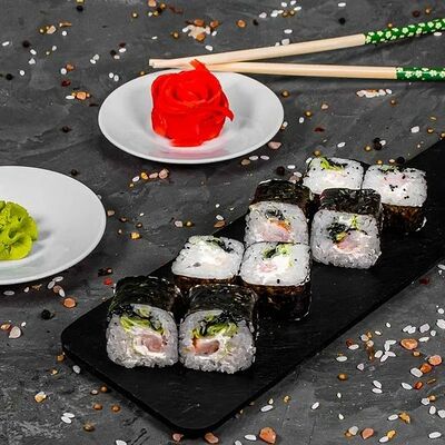 Эби ролл в Суши Пати по цене 550 ₽