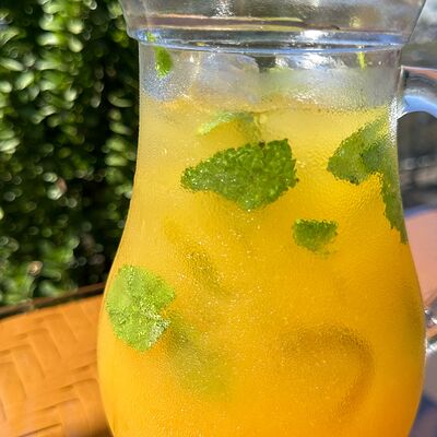 Лимонад Манго-маракуйя в Мансарда по цене 750 ₽