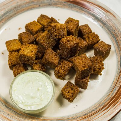 Гренки чесночные в Ermashov Group по цене 150 ₽