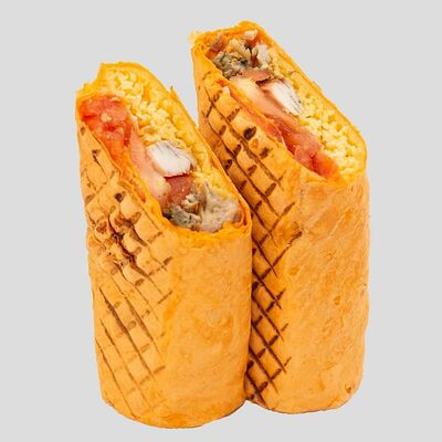 Мега сырно-томатная 565гр в О! Шаурма по цене 650 ₽