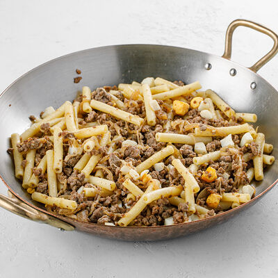 Макароны по-флотски в Волга-Волга по цене 690 ₽