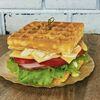 Бельгийская вафля Цезарь в Waffle land по цене 550