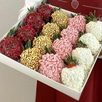 Клубника в шоколаде в наборе Шоколадный Микс в Chocoboom