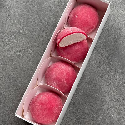 Моти 4 шт. клубничный йогуртв Тортелло мотиЛаб по цене 319 ₽