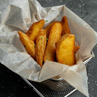 Картофель Айдахо в First House Burger