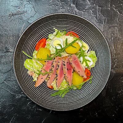 Салат Нисуазв Японика по цене 940 ₽