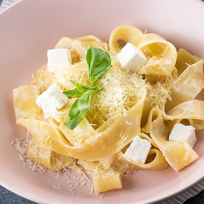 Паста с сырным соусом в Рестомаркет Китчен по цене 340 ₽