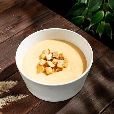 Крем-суп сырный в Грин по цене 250 ₽