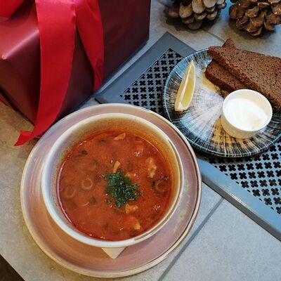 Солянка мяснаяв Марсельеза по цене 690 ₽