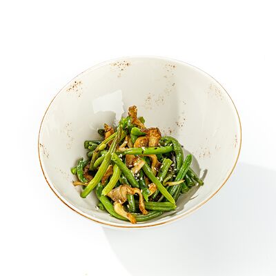 Соте из кенийской фасоли в The Brasserie по цене 320 ₽