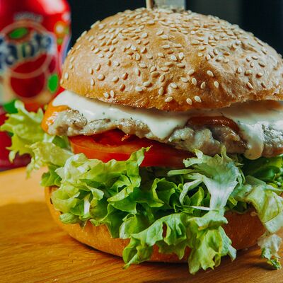 Chiken фест в BullkaBurger по цене 318 ₽