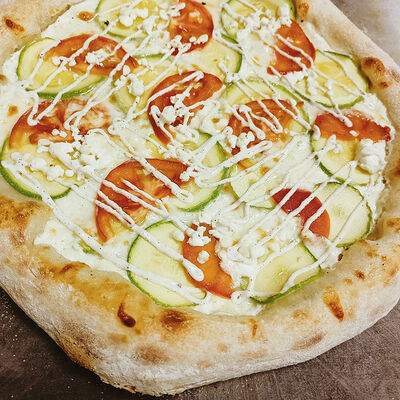 С цукини и томатами круглая в Perotti Pizza по цене 940