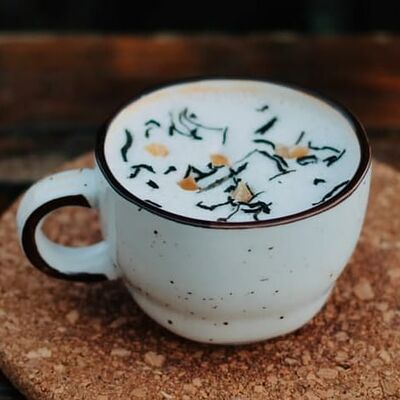 Чай Латте Манго Большой в Кофейня Mozart по цене 300 ₽