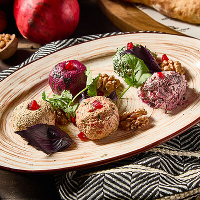 Ассорти пхали в PRO.Хинкали by Novikov по цене 720 ₽