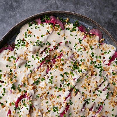 Ростбиф с соусом из тунца в Wine Religion по цене 690 ₽