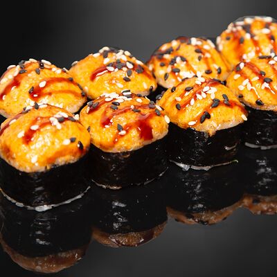 Ролл запеченный гриль-лосось (Имбирь, васаби, соевый соус не входят) в Я буду по цене 399 ₽