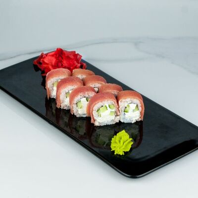 Ролл с тунцом в Сушимания по цене 475 ₽