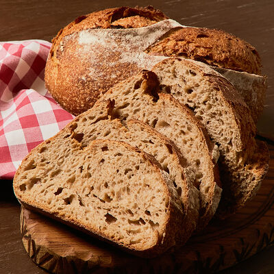 Хлеб пшеничный в Плюшка по цене 225 ₽