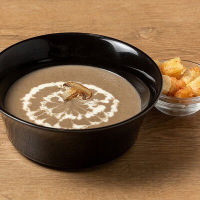 Крем-суп грибной в TeaRoom по цене 518 ₽