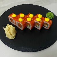 Спайси с лососемв Токио