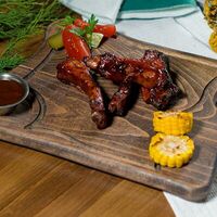 Свиные ребра BBQ в Ресторан Пар при центральных банях