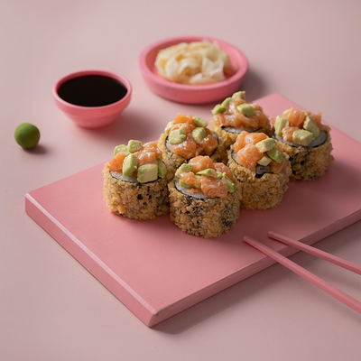 Тартар темпура с лососем в Rollwell по цене 840 ₽