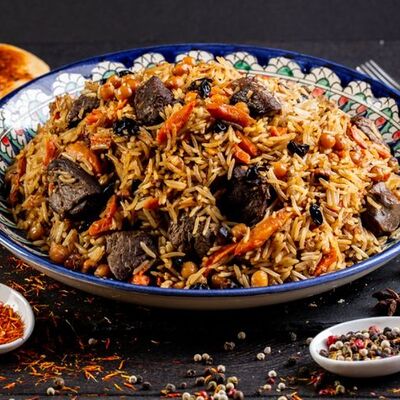 Плов в Halal Food Corner по цене 570 ₽