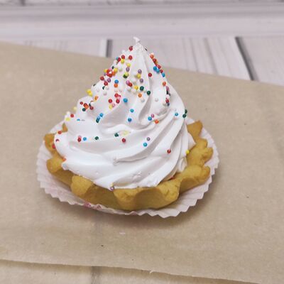 Пирожное Корзиночка в Брусникино по цене 149 ₽