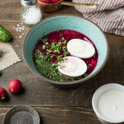 Свекольник с говядиной в Баклажан в ТЦ 