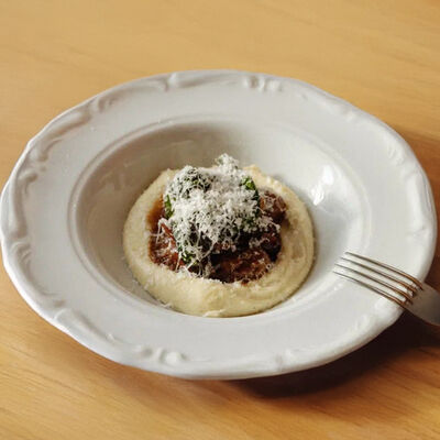Польпетте с грибами и картофельным пюре в La Biga по цене 890 ₽