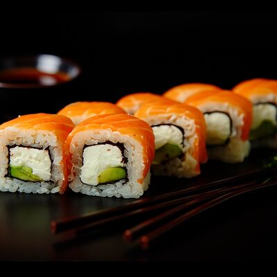 Ролл Филадельфия Акари в АКАРИ SUSHI по цене 853 ₽