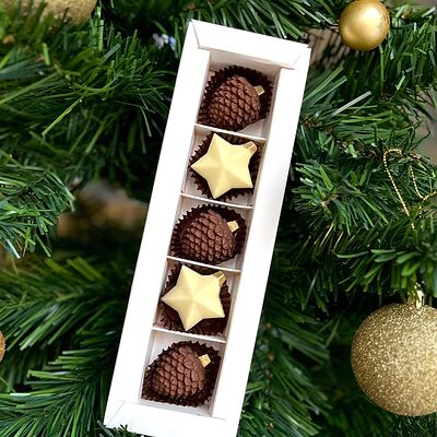  Шоколадные шишки и звездыв Lipatik sweets по цене 1190 ₽