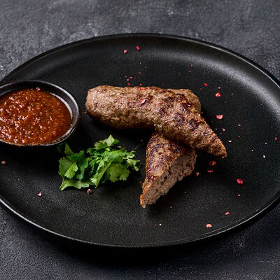 Люля-кебаб из мраморной телятины в Urartu по цене 700 ₽